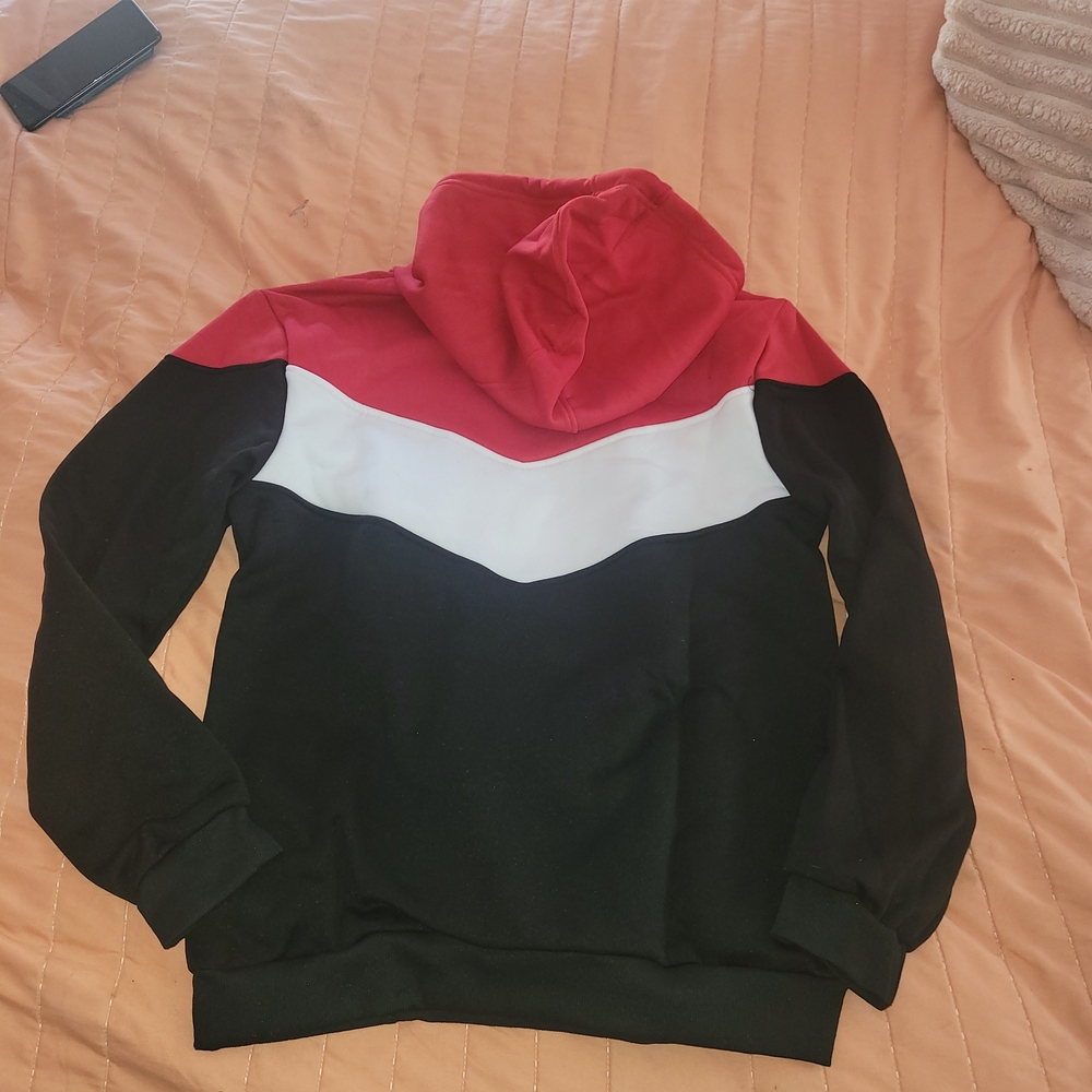 Men's Trendy Red White And Black Hoodie Size Medium NWOT - Picture 2 of 3